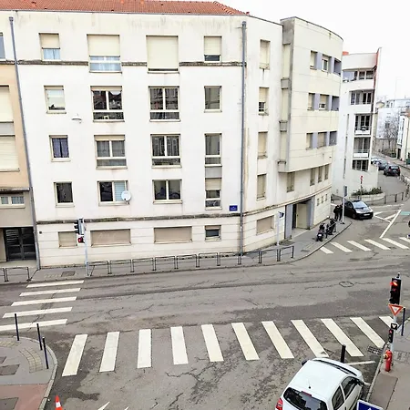 Double Fabriques, 2 Bedrooms, Central, Parking Nearby, Self Checkin * Nancy